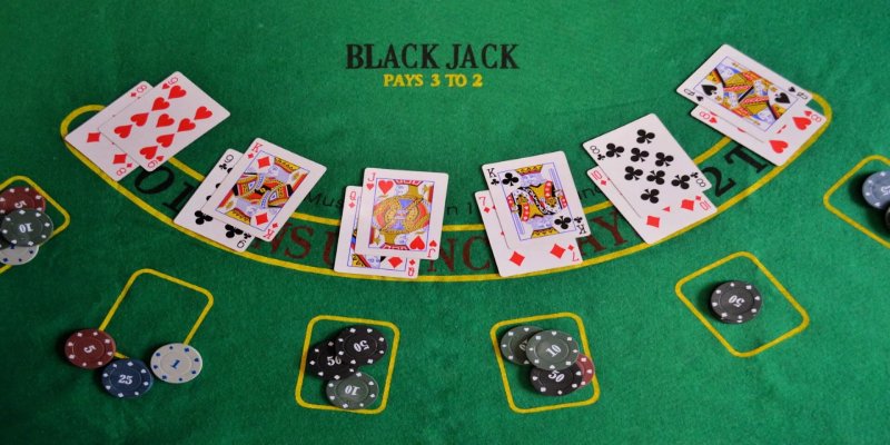 Một số thuật ngữ trong game blackjack tại Sin88